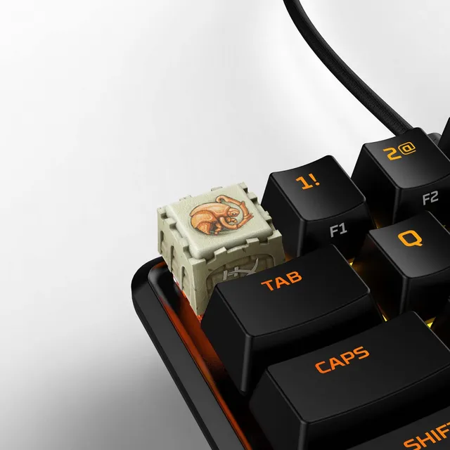 hyperx-hx3d-x-guild-wars-2-keycap-roller-beetle image 1