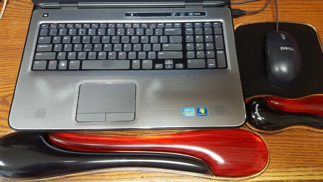 Excellent wrist rests