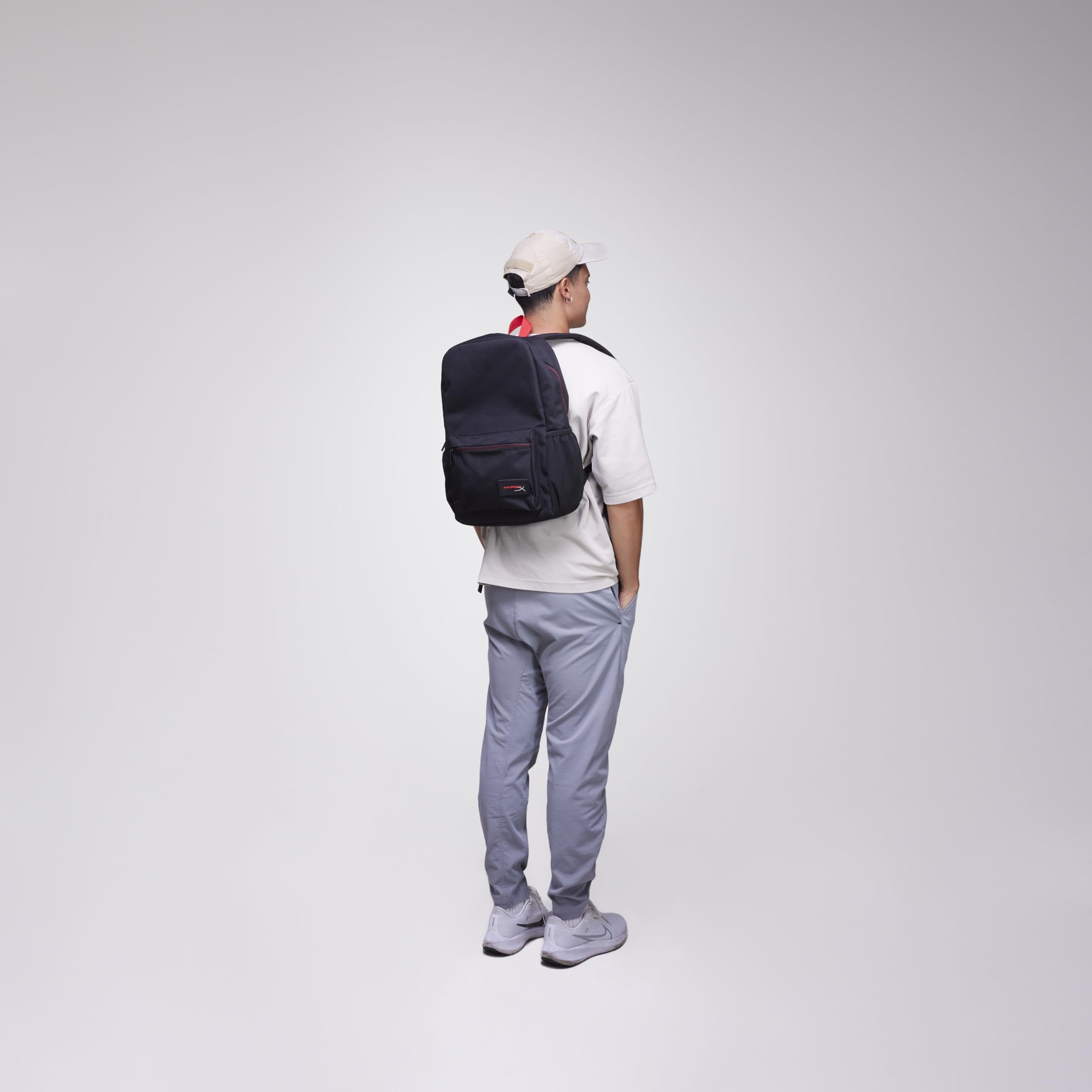 hyperx-delta-gaming-backpack-16-laptop-sleeve-recycled-materials-travel-ready-bl image 4