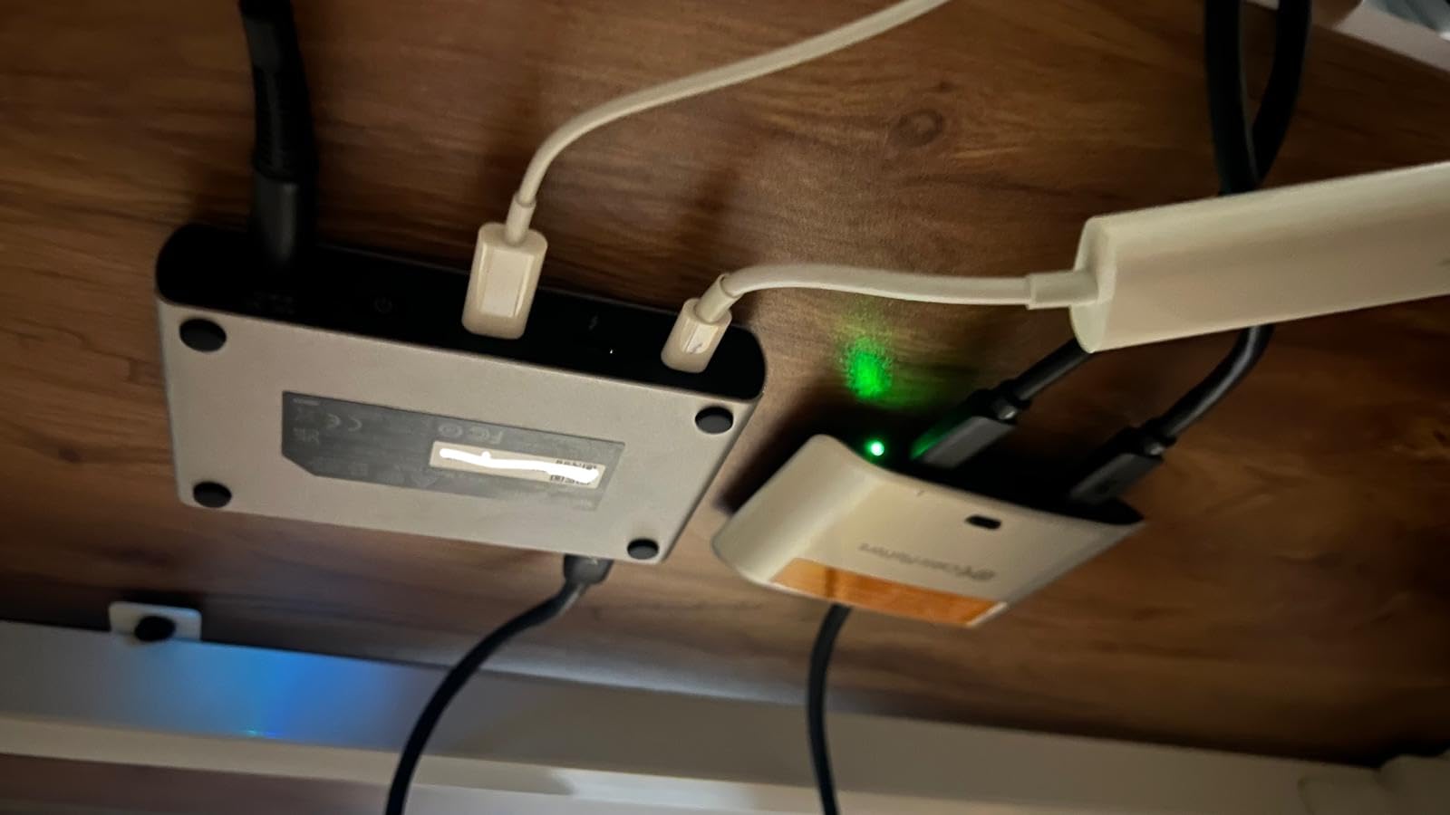 Excellent hub for Windows