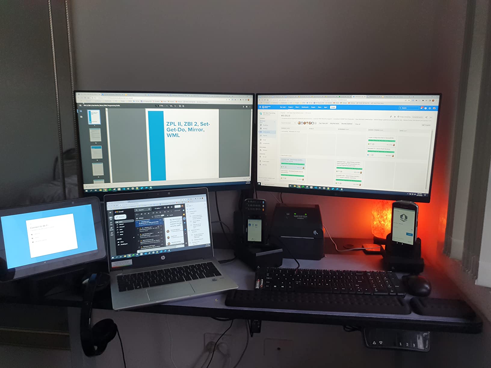 Fantastic dock for dual 4K