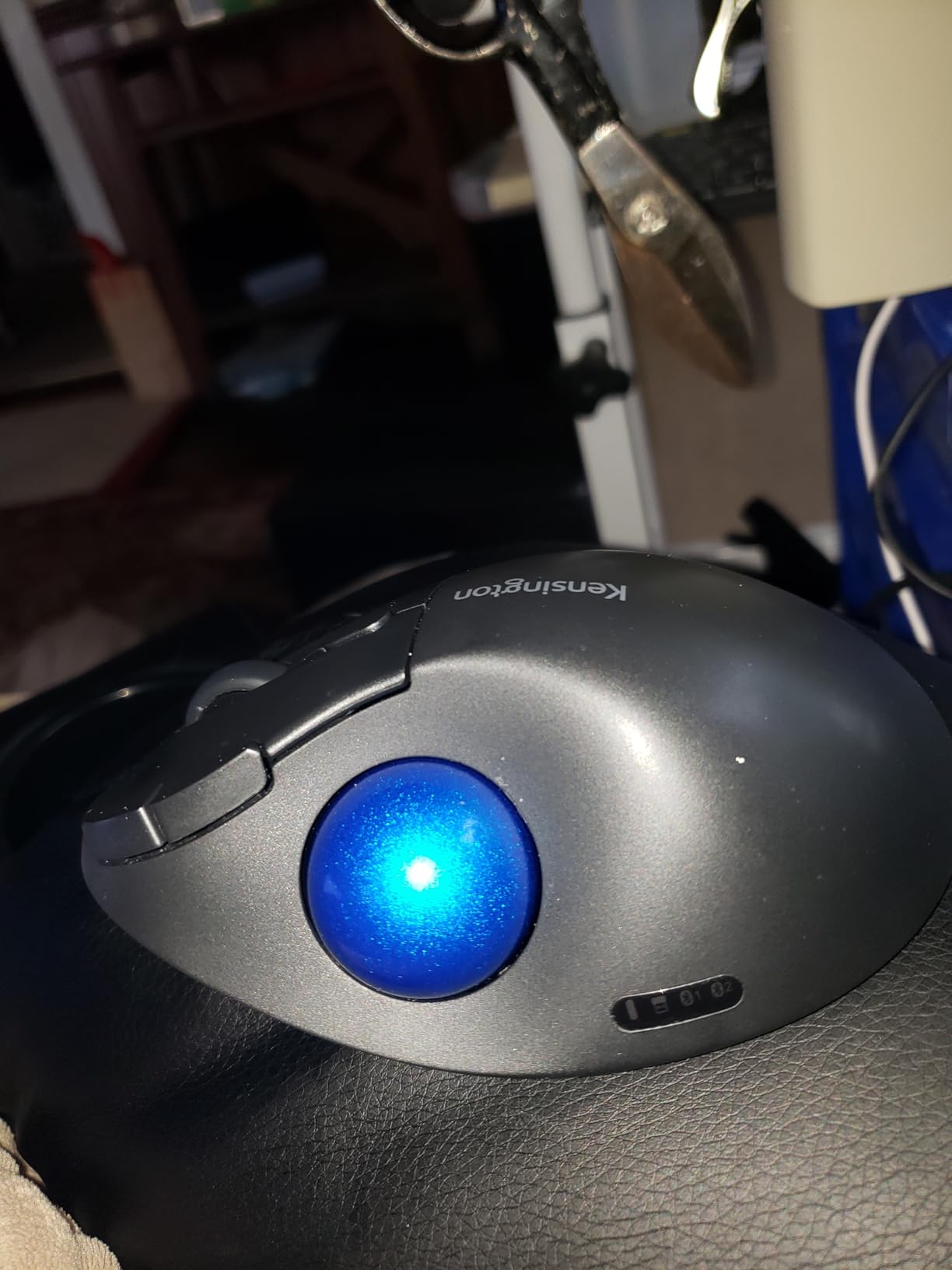 Solid trackball for the price