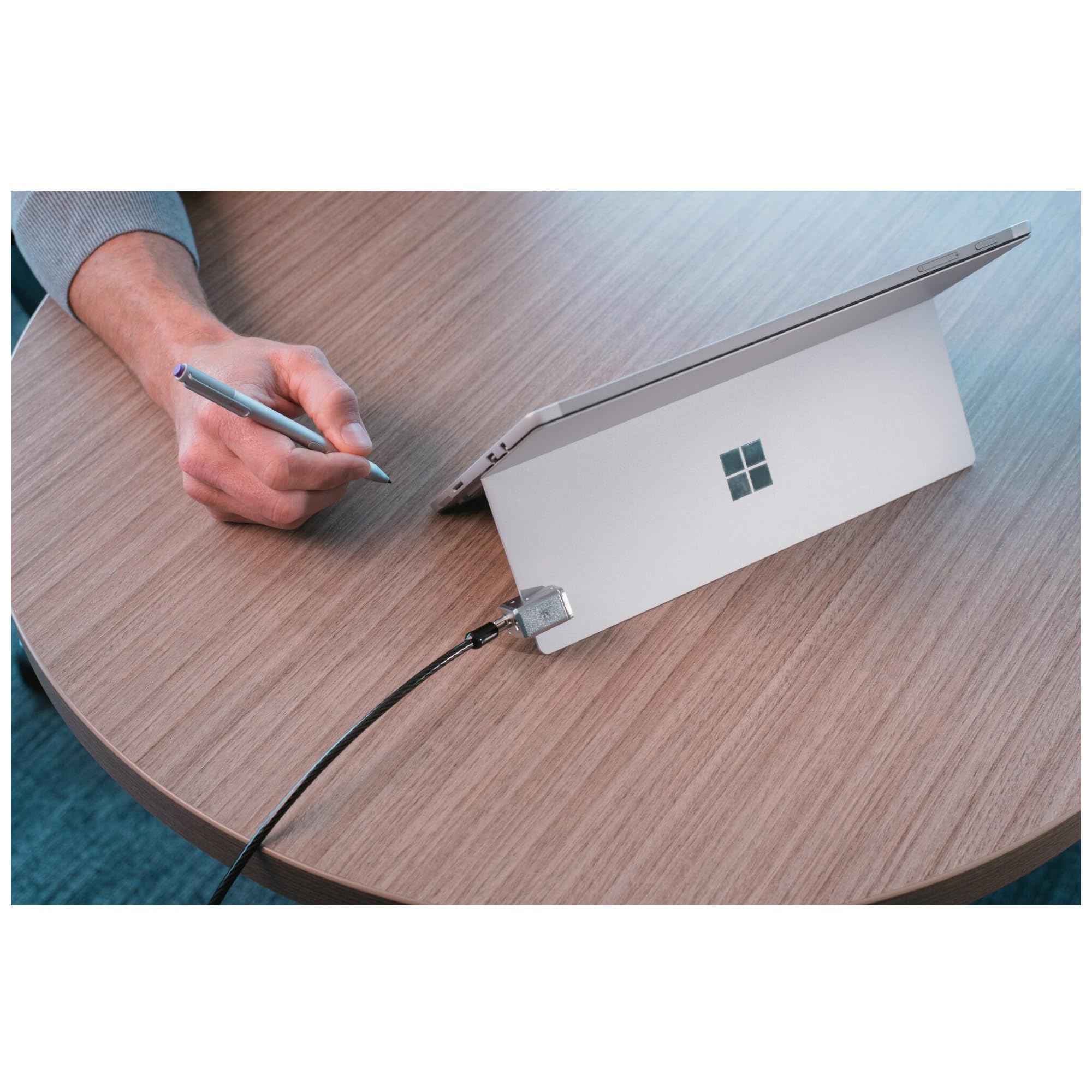 kensington-surface-pro-lock-for-surface-pro-11-10-9-8-surface-go-k68134ww image 5