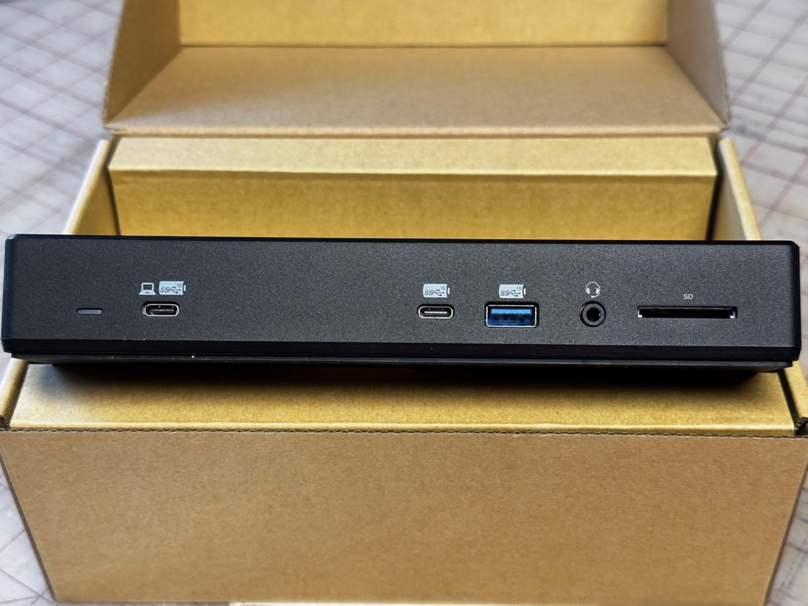 Great dock, but power supply is bulky