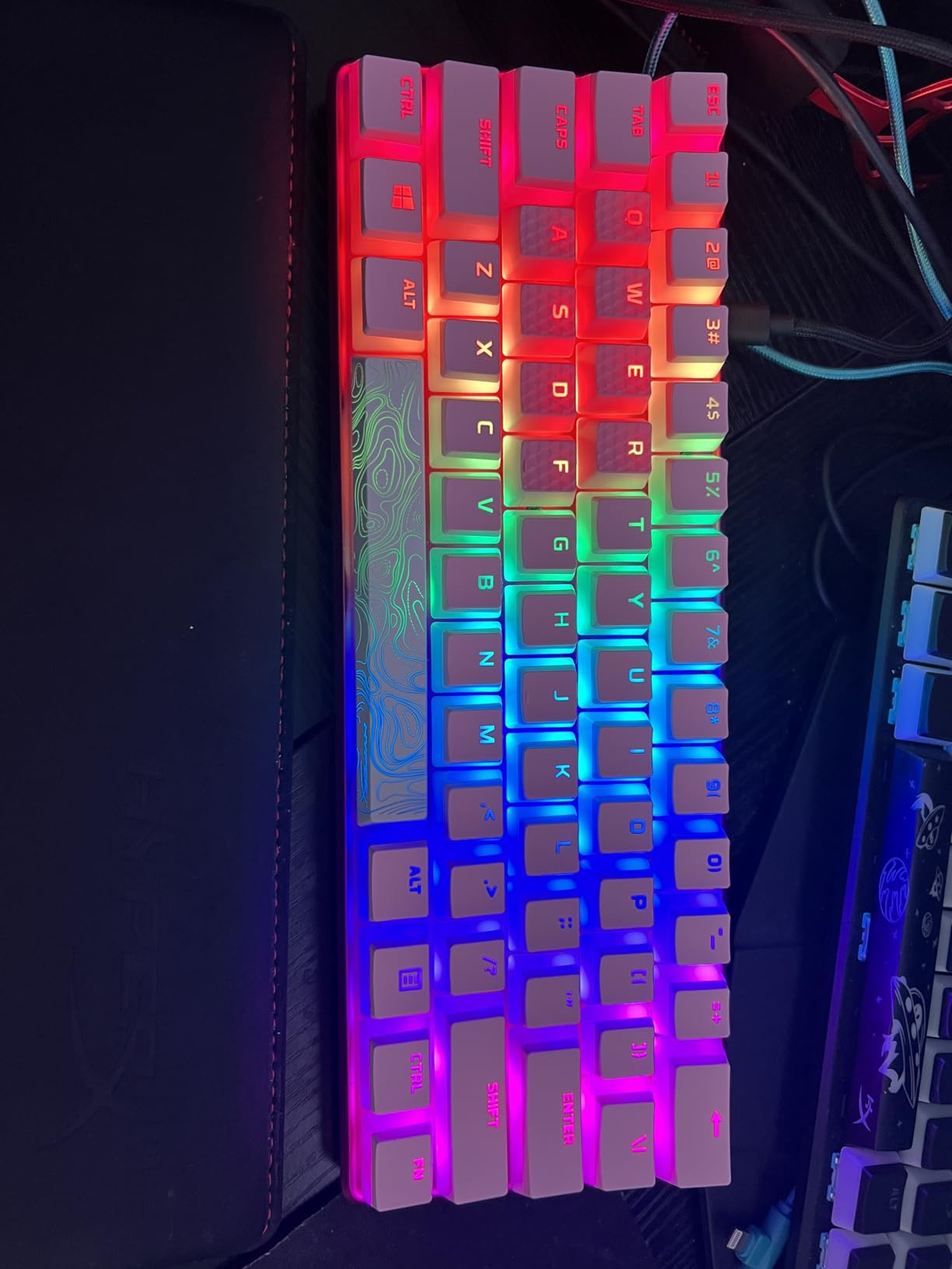 Great keycaps, minor fit issue