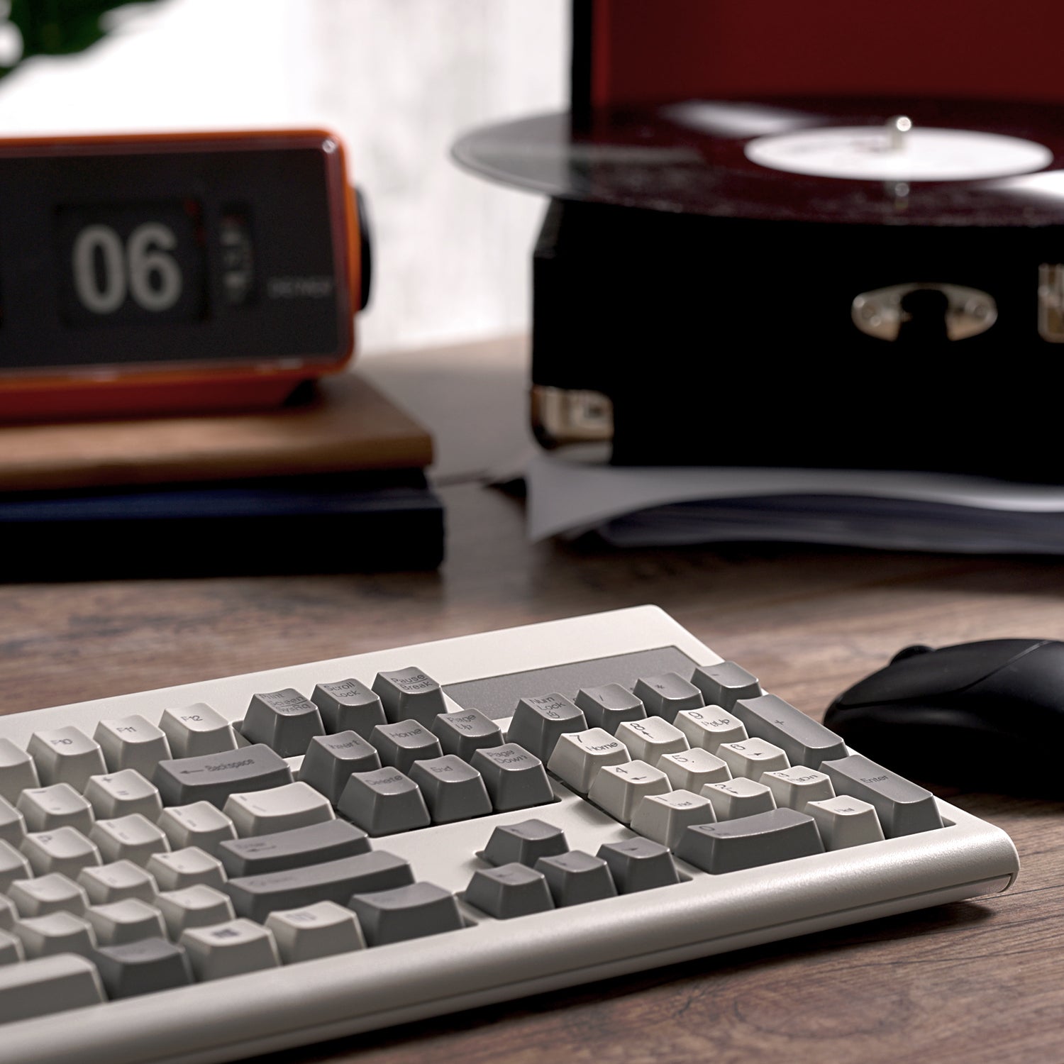 perixx-periboard-106-wired-performance-full-size-keyboard-retro-design image 8